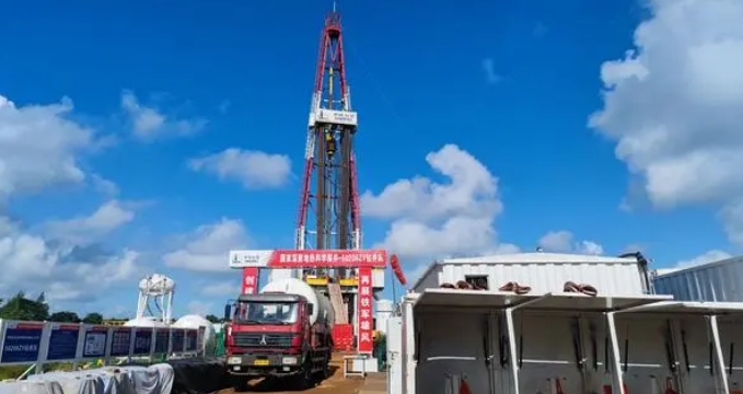 我國(guó)最深地?zé)峥铺骄赉@ 助力深層地?zé)豳Y源規(guī)?；_發(fā)利用-地大熱能